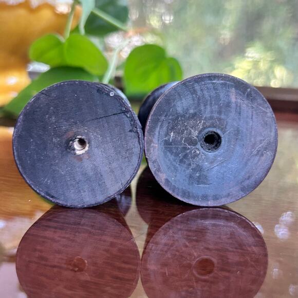 Vintage Hand-Carved Indian Wood Candle Holders – Pair with Floral Inlay Design - Picture 7 of 11